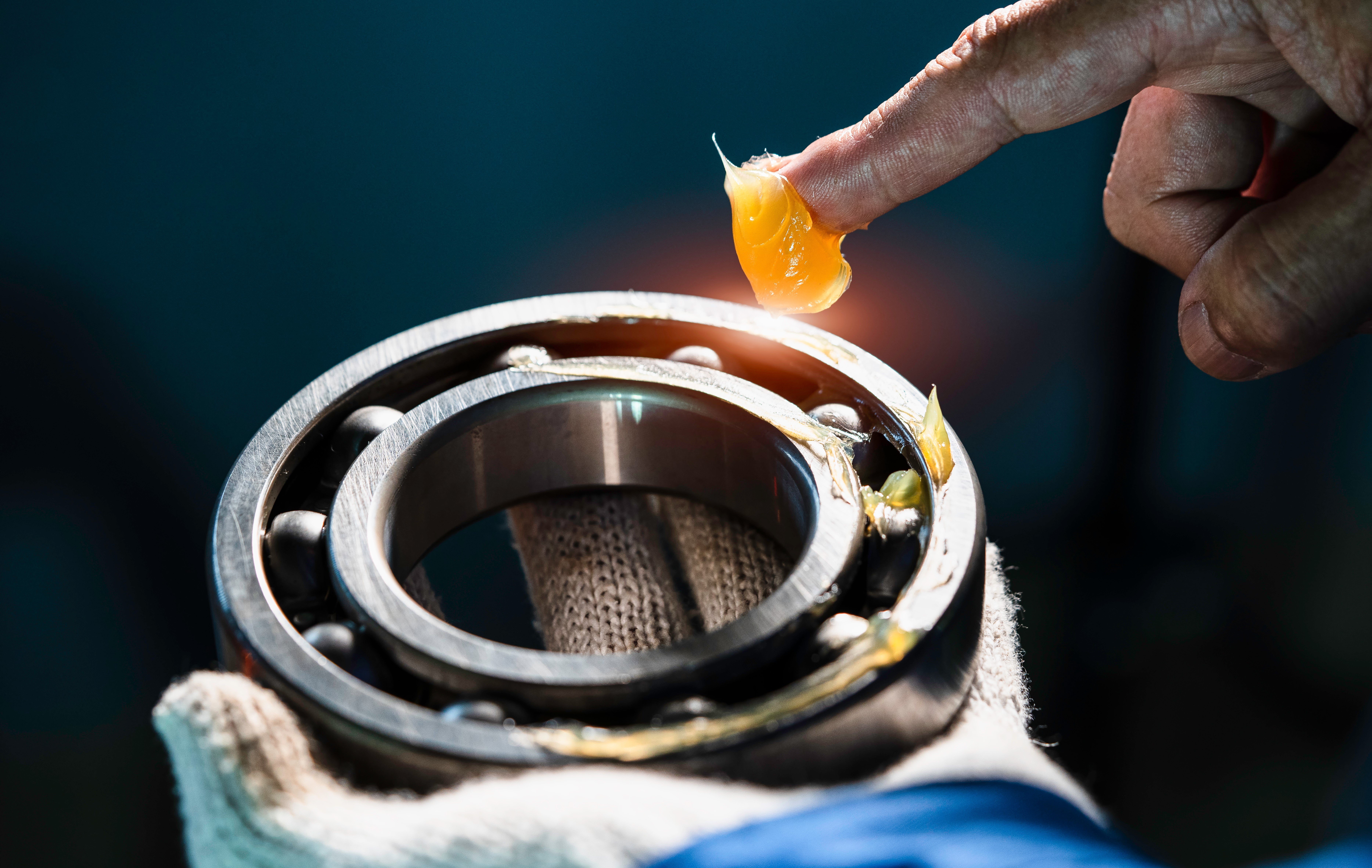 The Importance Of Lubrication In Bearings And Other Components